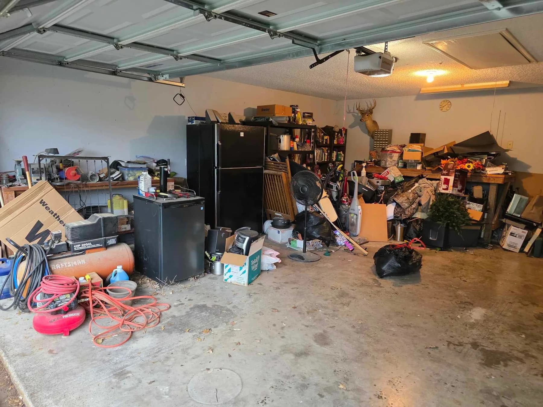 Garage cleanout photograph from Bearcat's original Aledo project
